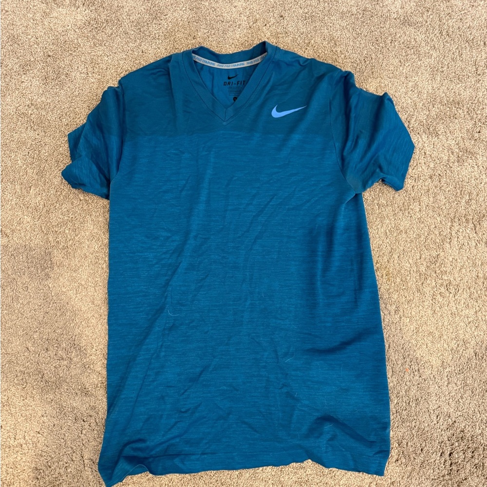 Nike Men's Teal Workout Shirt